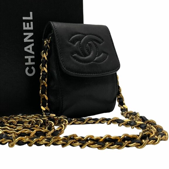 CHANEL Handbags - RARE CHANEL Vintage Mini Flap Lambskin Leather Pouch Shoulder Bag Crossbody CC